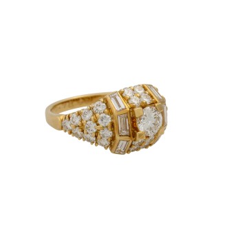 Ring mit Brillant ca. 0,57 ct G/VS,