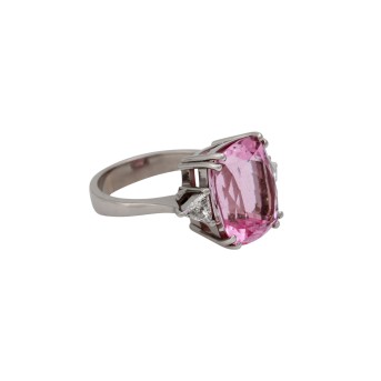 Solitär Ring, bes. mit 1 hochfeinen, pinken Morganit 9,95 cts. mit DSEF-Expertise u. 2 Diam-Triangel  ca. 0,40 ct. FW/VSI.
