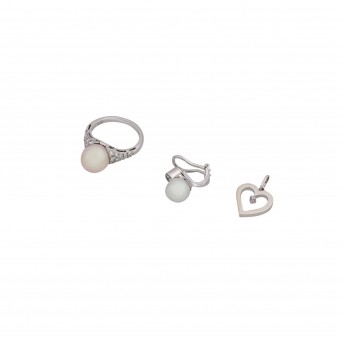 Konvolut 3-teilig mit Perlen und Diamanten,