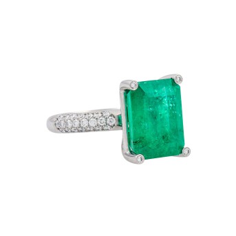 Eleganter Damenring mit 1 Smaragd