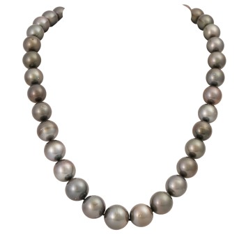 Tahitian pearl necklace 35 cultured pearls