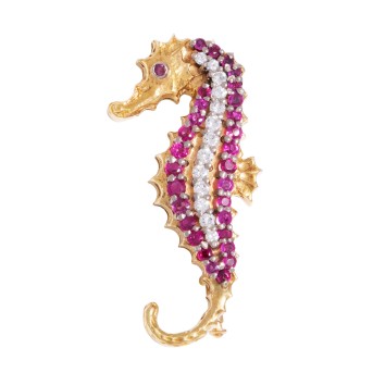 Brosche 'Seepferdchen' mit 30 fac. Rubinen und 13 Brillanten