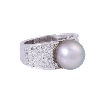 Ring mit einer feinen Tahiti-