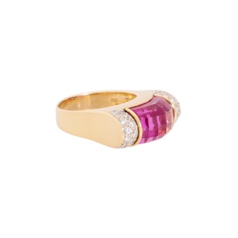 Ring mit synth. Saphir,