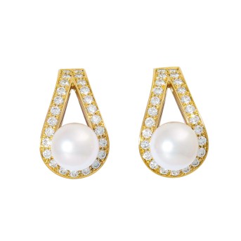 CHOPARD pair of stud earrings with pearls 