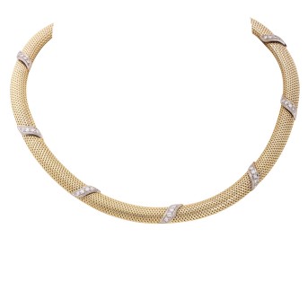 Strickcollier mit 36 Brillanten