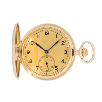 JOH'S HARTMANN BERLIN Savonette Taschenuhr mit Chatelaine und Lederetui.