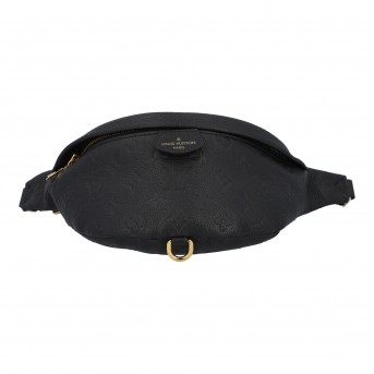 Master the Style with the Louis Vuitton Bumbag Black Package