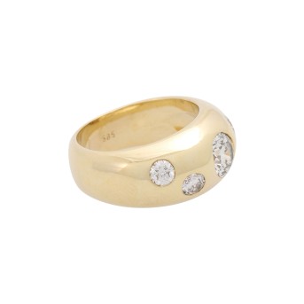 Ring mit Brillanten zus. ca. 1,8 ct,