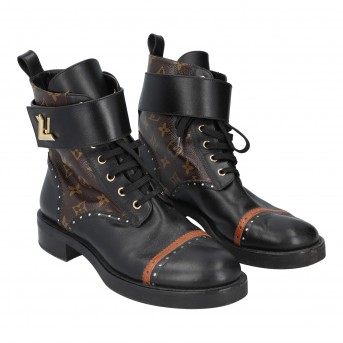 Cloth ankle boots Louis Vuitton Black size 38 EU in Cloth - 22714728