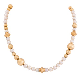 SCHOEFFEL pearl necklace with 38 Akoya cultured pearls,