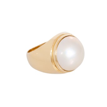 Mantelring mit Mabe-Perle,