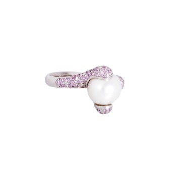 Ring with South Sea cultured pearl,