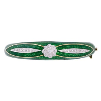 Bangle set with diamonds and enamel,