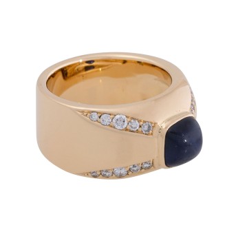 Ring mit Saphircabochon