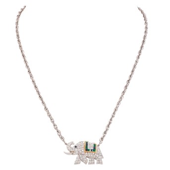 Fantasi-Kette und Anhänger 'Elefant' mit 5 Smaragden, 5 Saphiren und 73 Brillanten