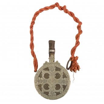 Powder flask. VORDERASIA,