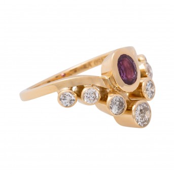 Ring mit Rubin,
