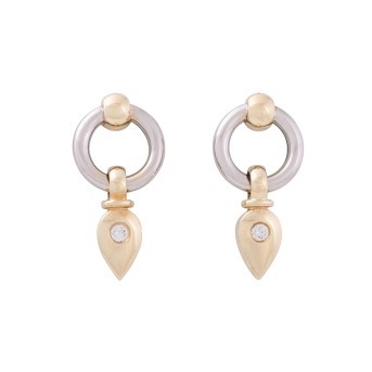 Pair of stud earrings with 2 diamonds