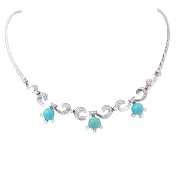 Necklace with 3 amazonite spheres,