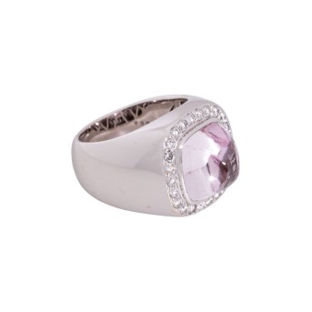 Ring mit von 24 Brillanten,