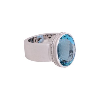 Exklusiver Ring mit Aquamarin ca. 12,93 ct