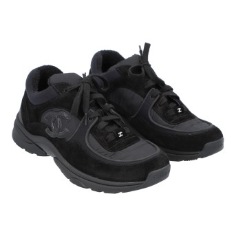 CHANEL CHANEL Sneakers, Gr. 42.