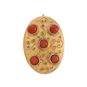 Anhänger/Brosche mit 5 Korallen und Kordeldrahtverzierungen,