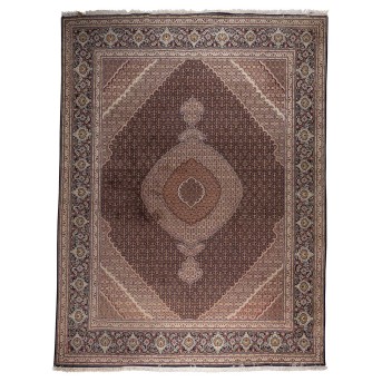 Orientteppich. TÄBRIS/PERSIEN, 20. Jh., ca. 410x293 cm.