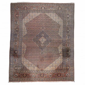 Orientteppich. TÄBRIS/PERSIEN, 1. Hälfte 20. Jh., ca. 414x307 cm.