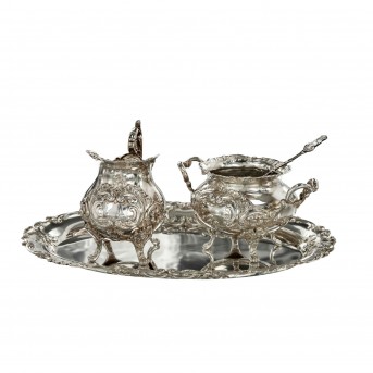 KARL SÖHNLEIN & SÖHNE, Hanau,  Zucker-/Sahneset auf Tablett, 4tlg., 800 Silber, 20. Jh.,