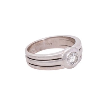 Ring mit Brillant ca. 0,51ct, grav.