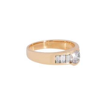 Ring mit Brillant,
