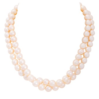 Lange Akoyaperlenkette mit cremefarbenen Lüster,