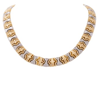 Necklace with 72 brilliant-cut diamonds,