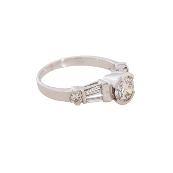 Solitär Ring mit Brillant 0,84 ct, HFW (E)/VVS1