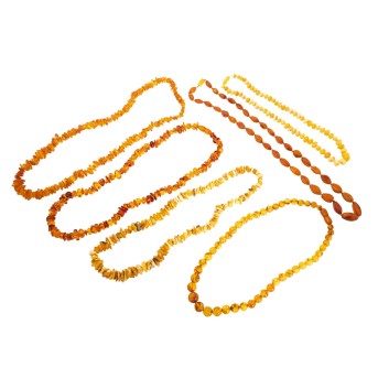 Konvolut: 6 Bernsteinketten,