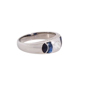 Ring mit Brillant,