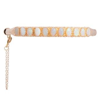 Bangle with 11 oval opal cabochons,
