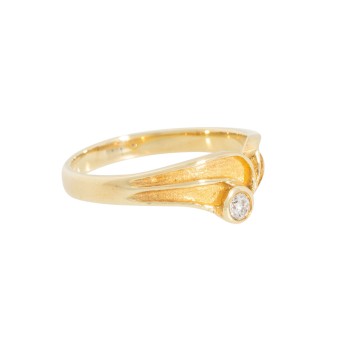 Solitaire Ring mit Brillant,