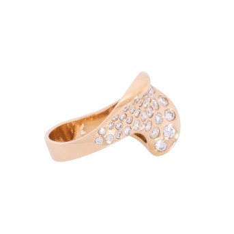 Ring with diamonds totaling approx. 1.2 ct, 
