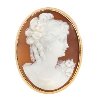 Broschenanhänger mit Muschelkamee,