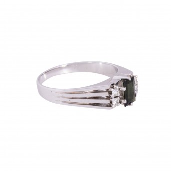 Ring mit Turmalin ca. 0,6 ct und 4 Brillanten