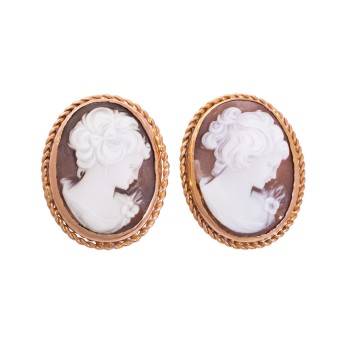 Paar Ohrclipse mit Muschelkamee,
