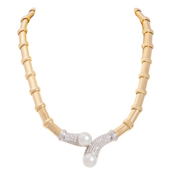 BOSCO BOSCO. Collier mit 2 weißen Südseeperlen,