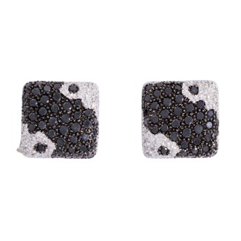 Ohrringe mit schwarzen und farblosen Brillanten zus. ca. 4 ct,