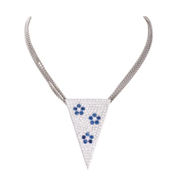 Pendant on a four-row chain, 