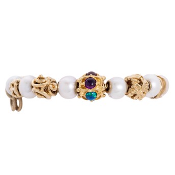 Bracelet with various charms, 