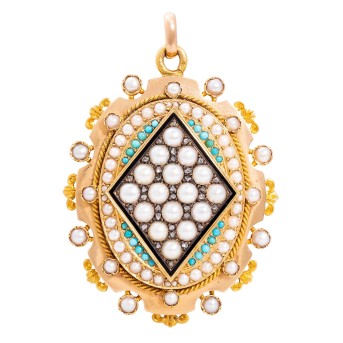 Medaillonanhänger mit Halbperlen, Türkisen und Diamantrosen,