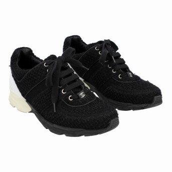 CHANEL sneaker, size 40,5, NP: approx. 1.500,-€. | Eppli